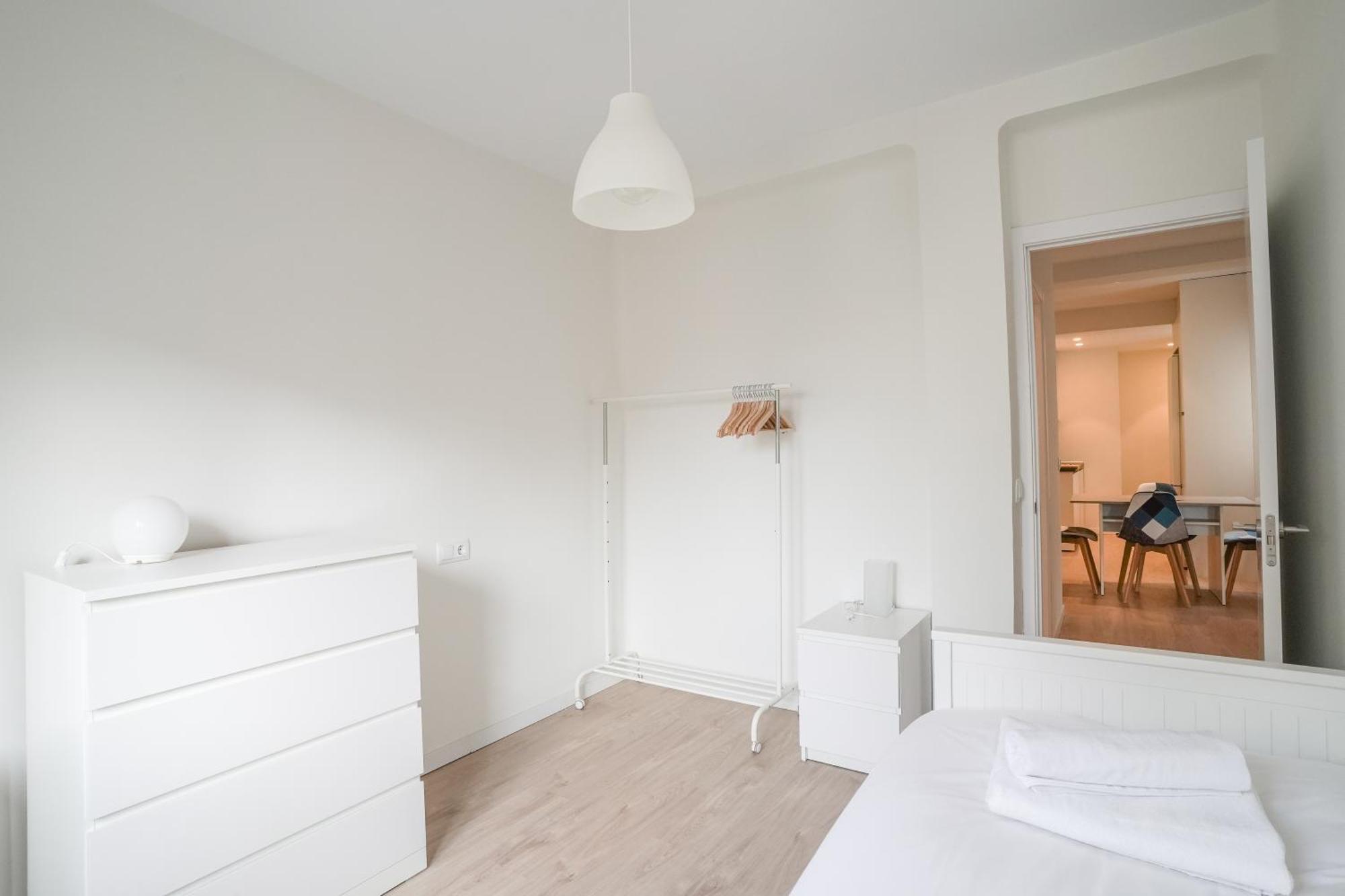 Bright Modern - 2Bedrooms 1Bath - Delicias Madrid Bagian luar foto