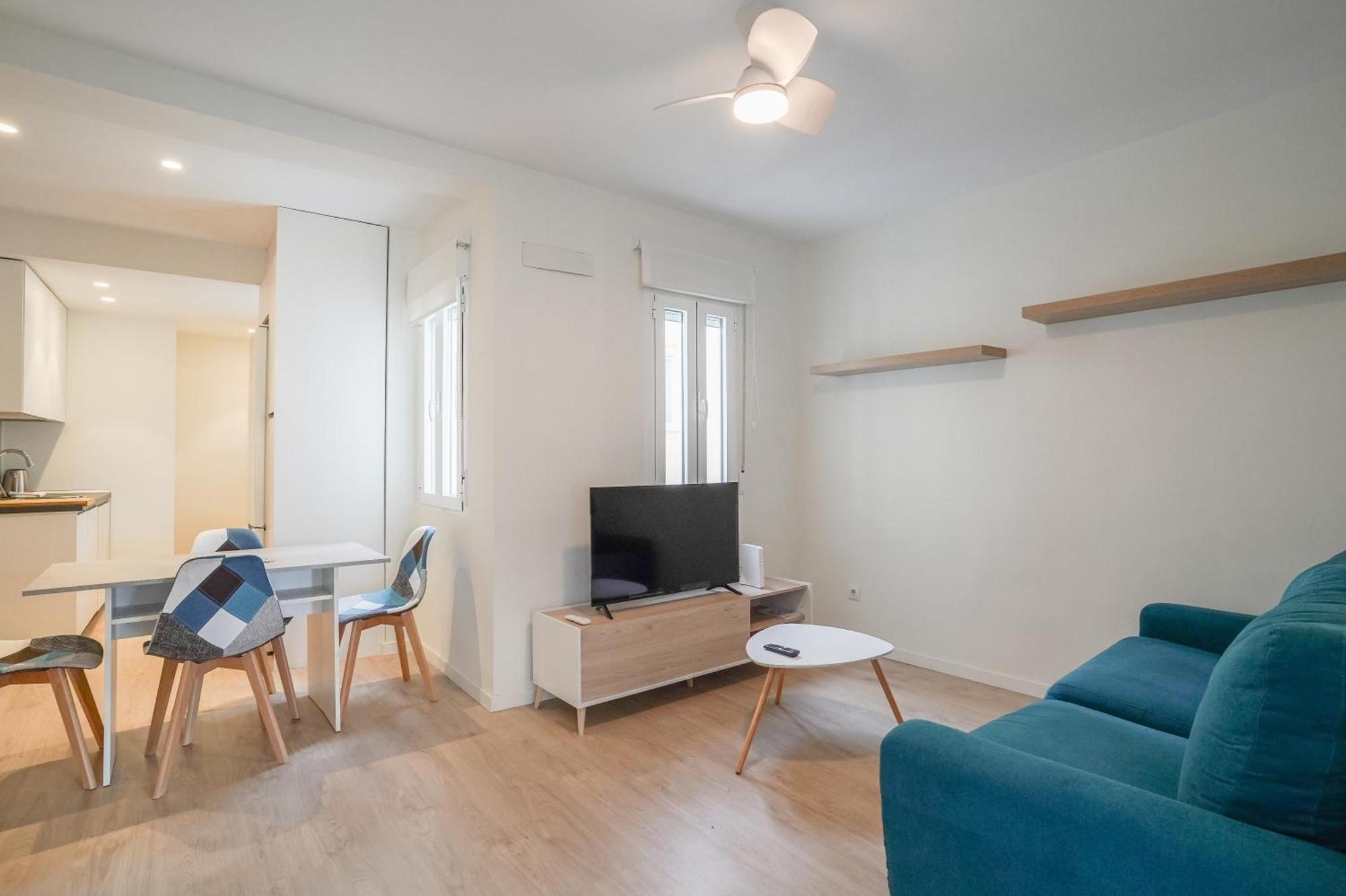 Bright Modern - 2Bedrooms 1Bath - Delicias Madrid Bagian luar foto